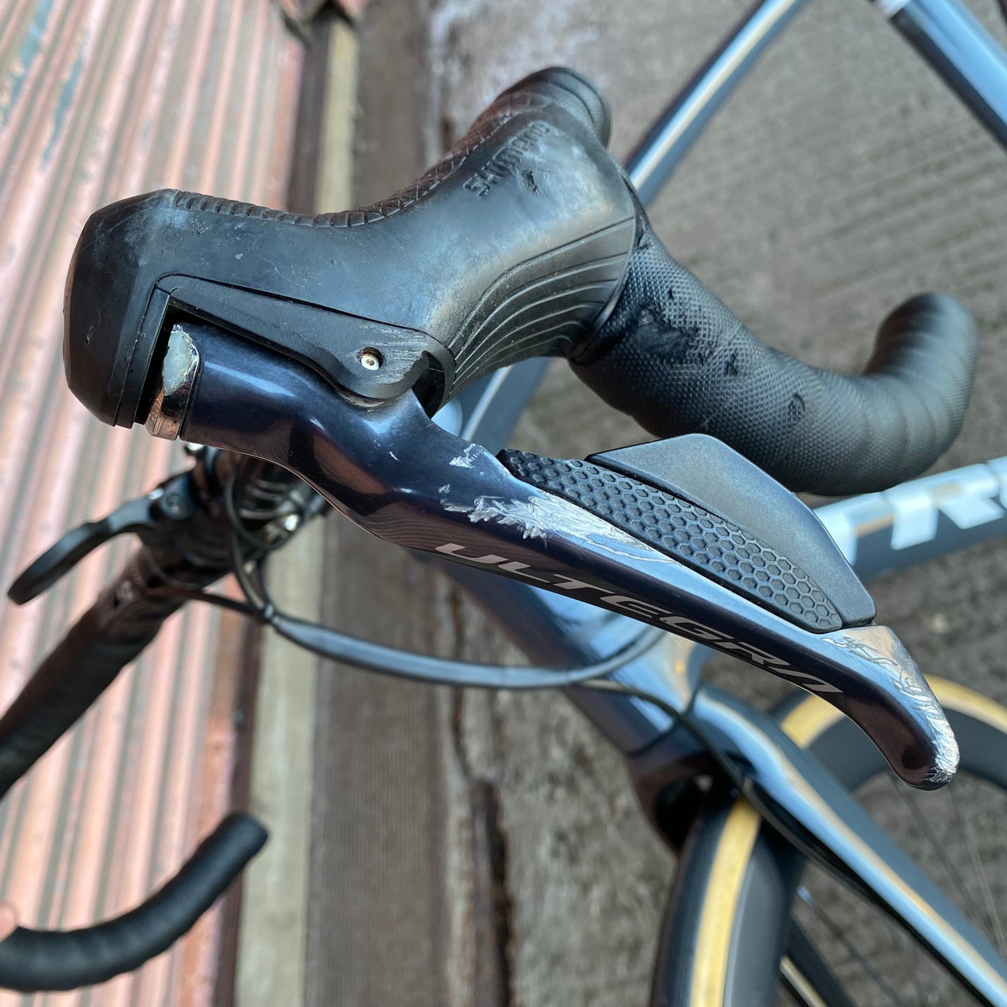 Trek Domane SLR Ultegra Di2 Disc Carbon Endurance Road Bike - 58cm