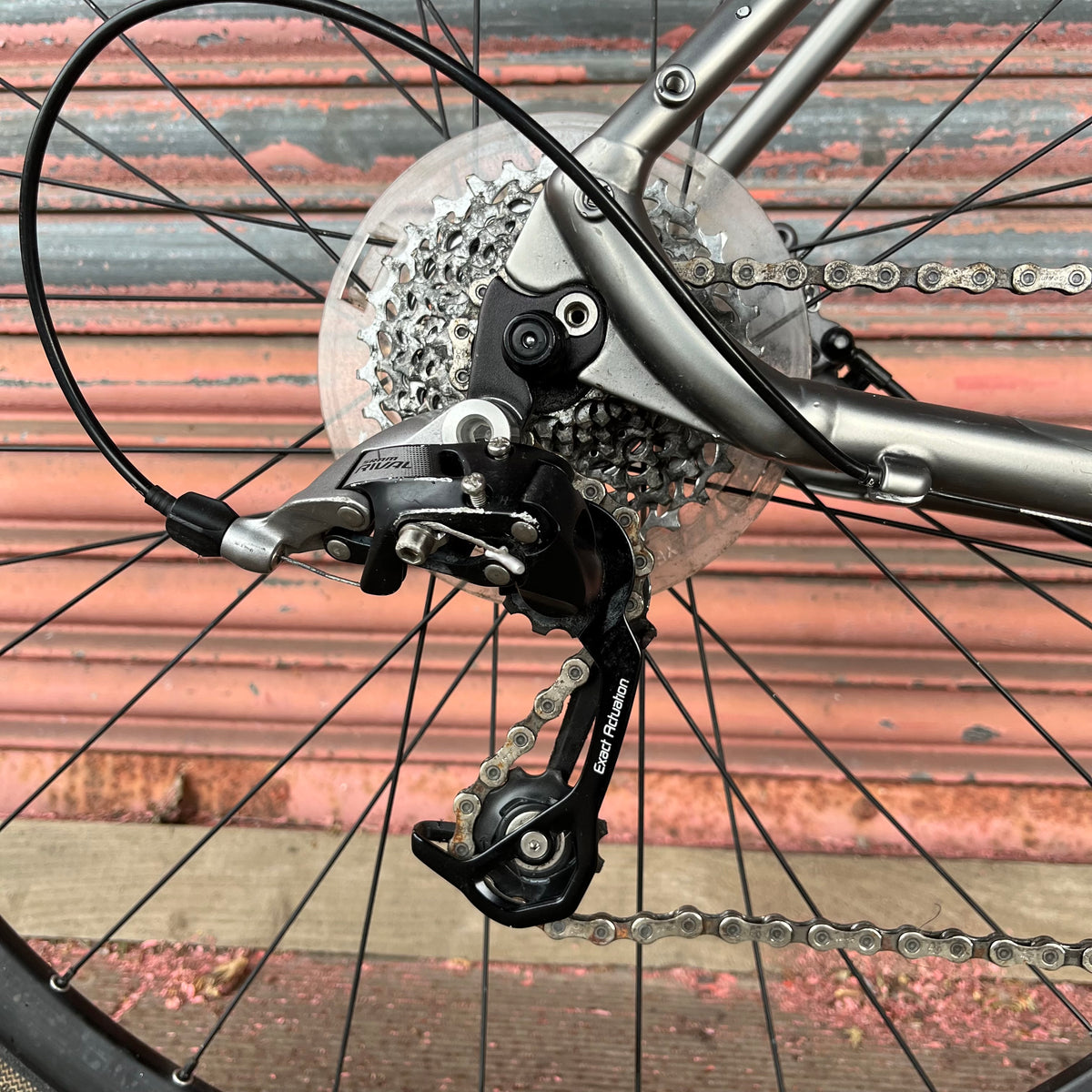 Hoy Shizuoka 004 SRAM Rival Hydraulic Brakes 11sp Hybrid City Road Bike - Medium