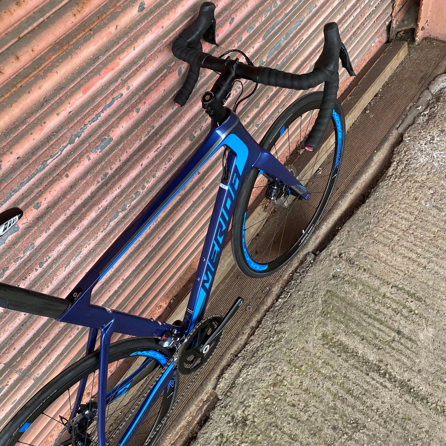 Merida Reacto 7000 E Ultegra Di2 Carbon Disc Aero Road Bike - 56cm