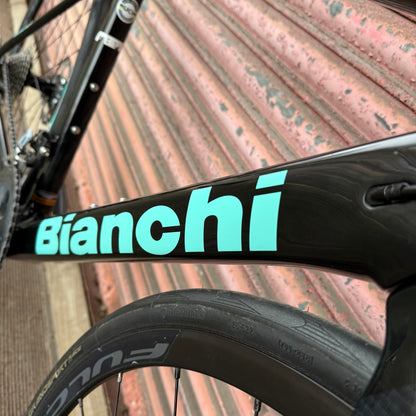 Bianchi Sprint Ultegra Carbon Disc Road Bike - 55cm