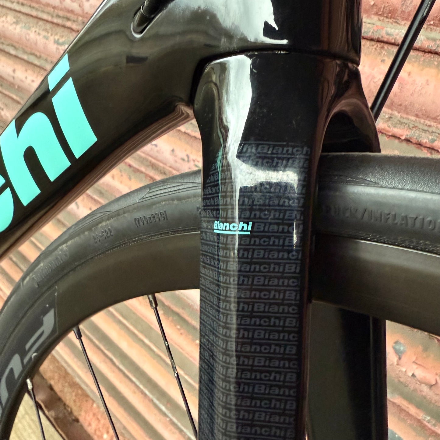 Bianchi Sprint Ultegra Carbon Disc Road Bike - 55cm