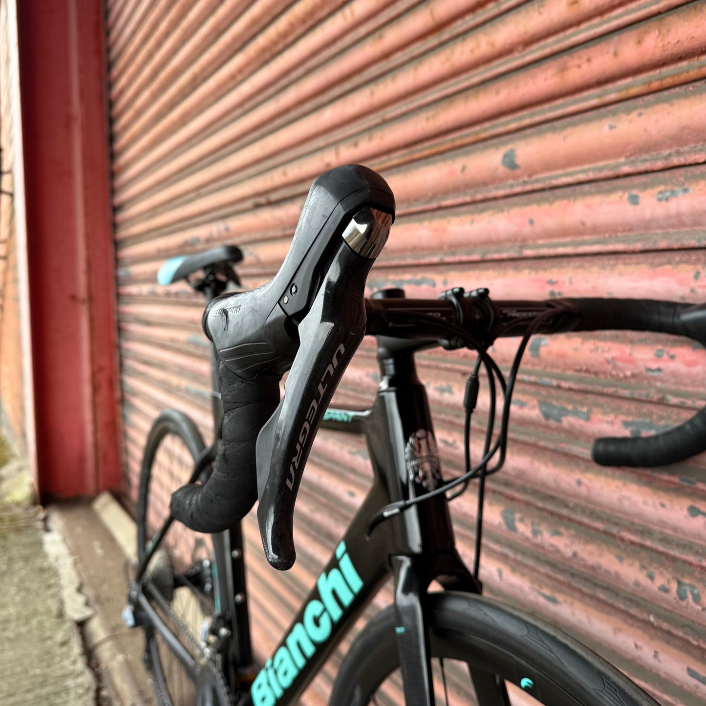 Bianchi Sprint Ultegra Carbon Disc Road Bike - 55cm