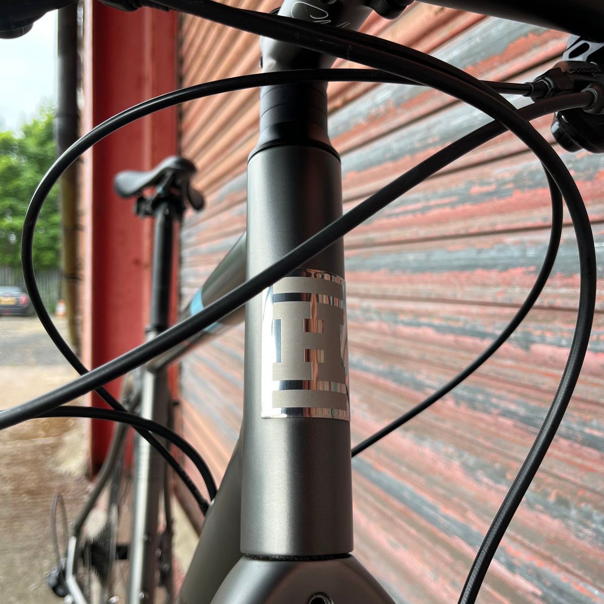 Hoy Shizuoka 004 SRAM Rival Hydraulic Brakes 11sp Hybrid City Road Bike - Medium