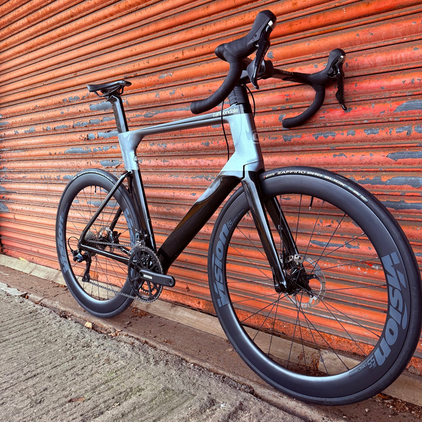 Cannondale SystemSix Carbon Ultegra Disc Aero Road Bike - 60cm