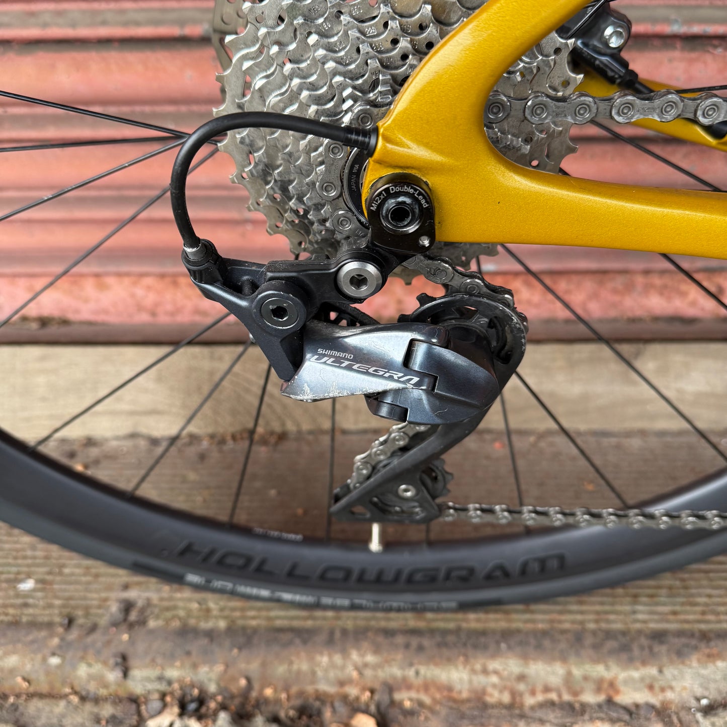 Cannondale SuperSix Evo GoldFinger Ultegra Carbon Disc Road Bike - 51cm