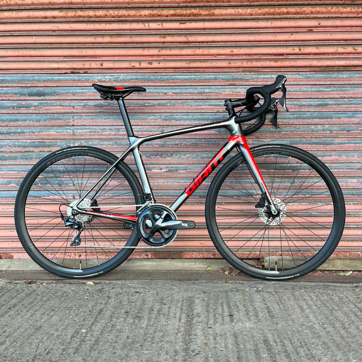 Giant TCR Advanced Ultegra Carbon Disc Road Bike - M 54cm