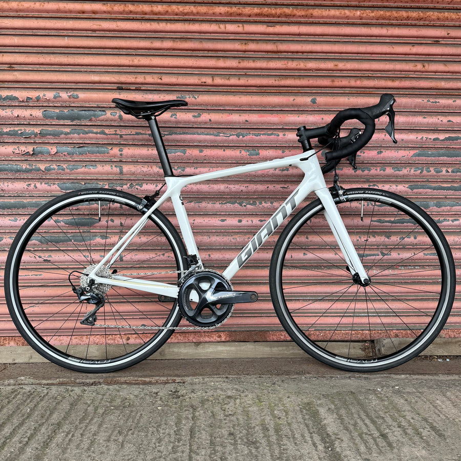 Tcr Giant Street Bike Giant TCR Advanced KOM Ultegra Carbon Road