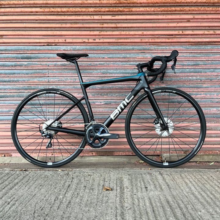 BMC Teammachine SLR Ultegra Carbon Disc Road Bike - 51cm