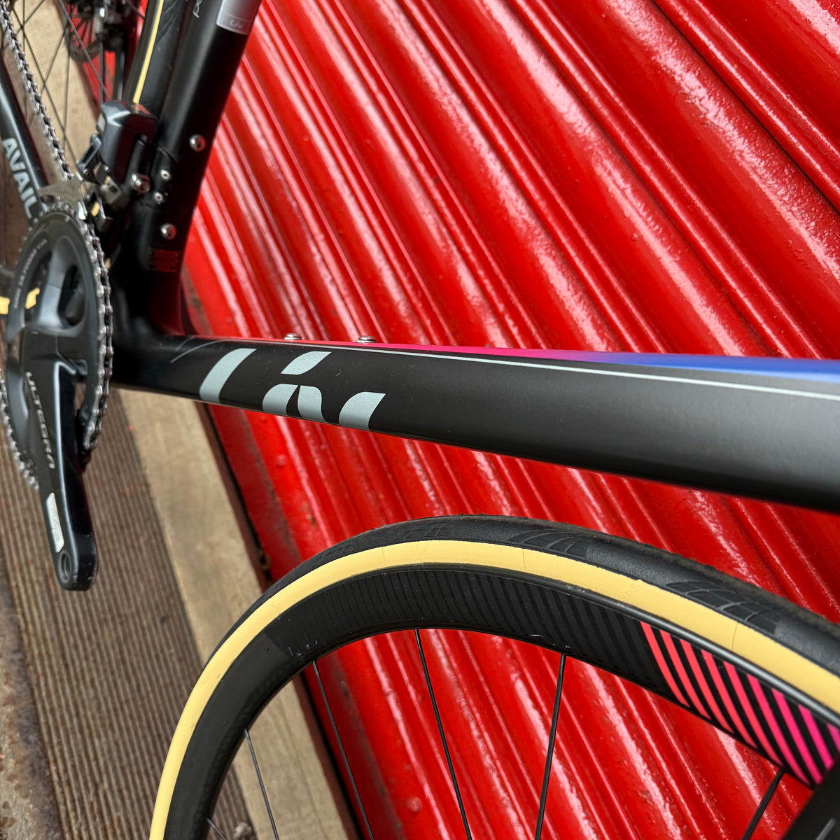 Liv Avail Advanced Pro Ultegra Di2 Carbon Disc Road Bike - S 52cm