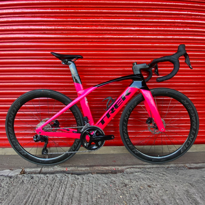 Trek Madone SLR Project One 105 Di2 12sp Aero Carbon Disc Road Bike - 50cm