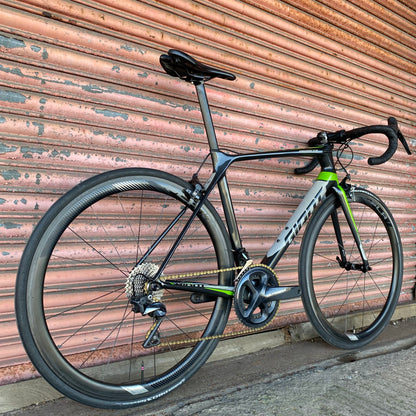 Giant TCR Advanced Pro Ultegra Carbon Road Bike - M/L 56cm