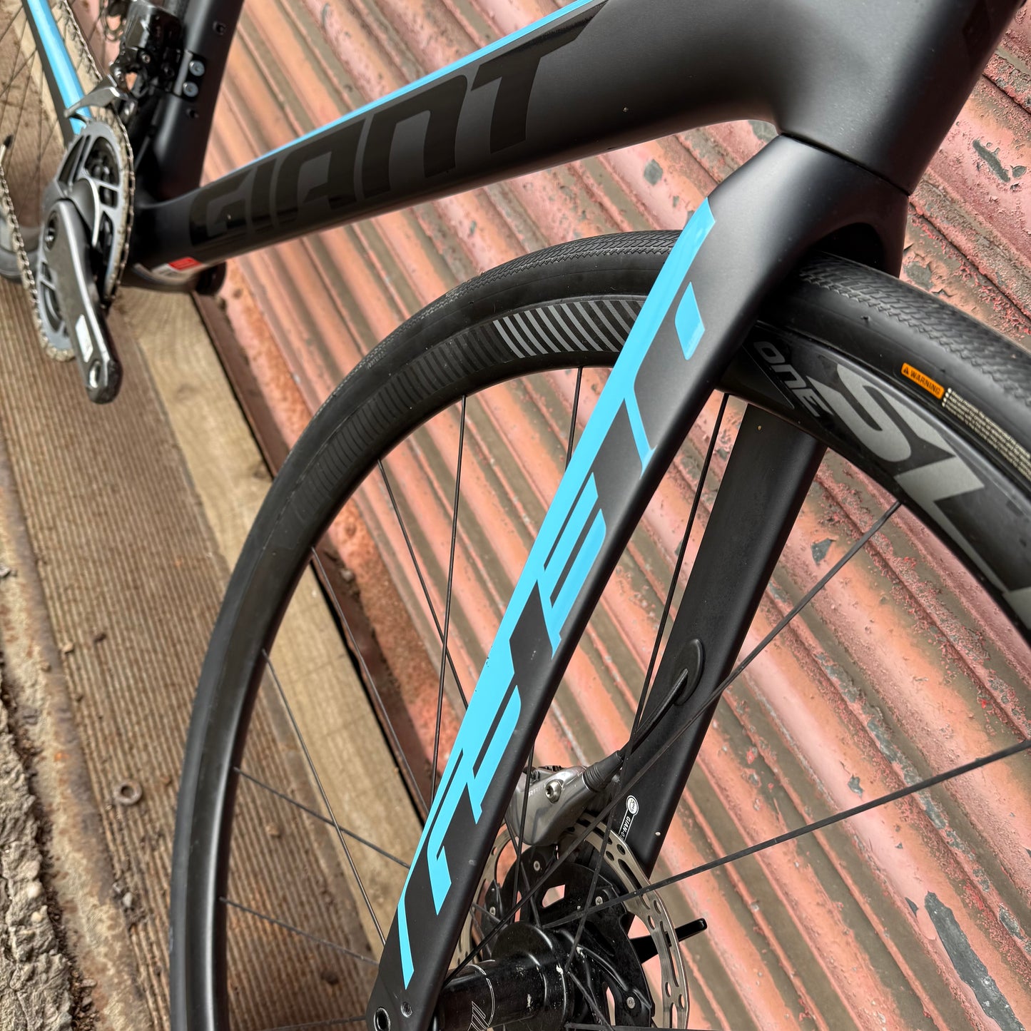 Giant Defy Advanced Pro 0 SRAM Red AXS 12 speed Carbon Endurance Road Bike - XL 60cm