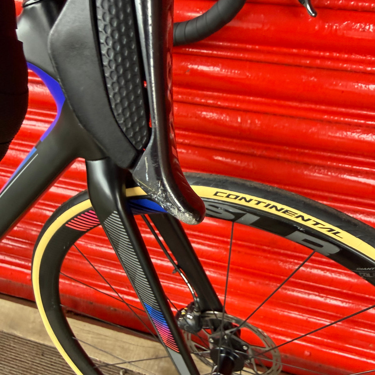 Liv Avail Advanced Pro Ultegra Di2 Carbon Disc Road Bike - S 52cm