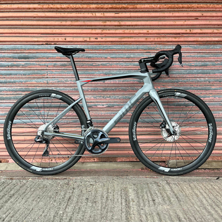 BMC Roadmachine Ultegra Di2 Carbon Disc Road Bike - 54cm