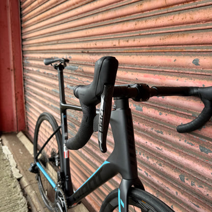 Giant Defy Advanced Pro 0 SRAM Red AXS 12 speed Carbon Endurance Road Bike - XL 60cm
