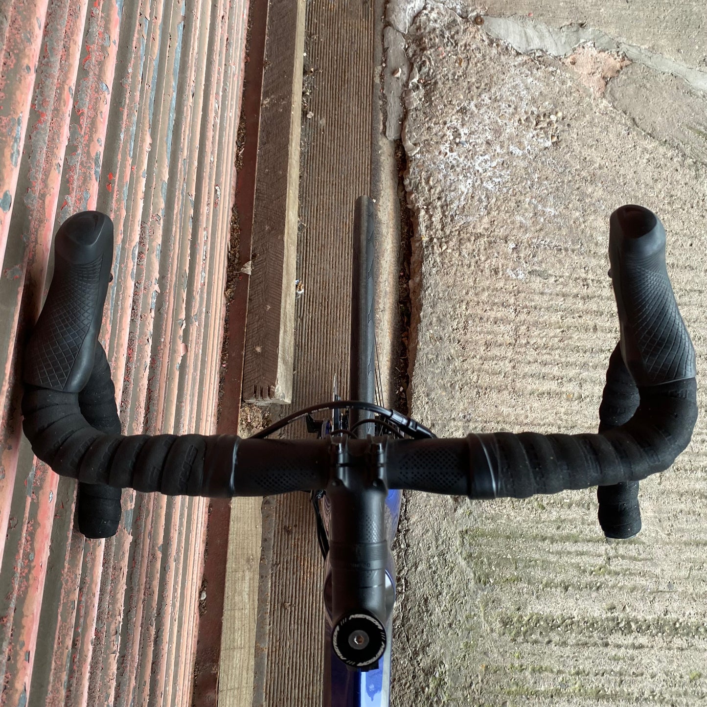 Merida Reacto 7000 E Ultegra Di2 Carbon Disc Aero Road Bike - 56cm
