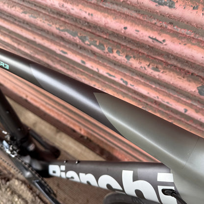 Bianchi Oltre XR3 CV Ultegra Carbon Aero Disc Road Bike - 50cm