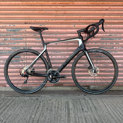 Cube Agree C:62 Shimano 105 Carbon Disc Road Bike - 58cm