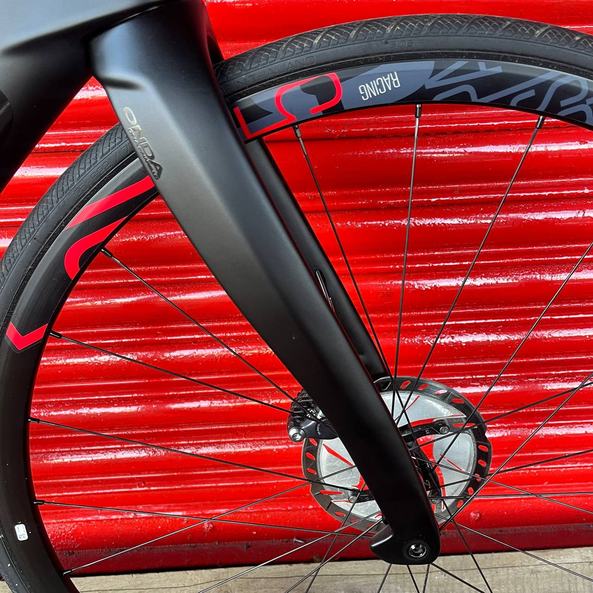 Pinarello Prince Ultegra Carbon Disc Road Bike - 60cm