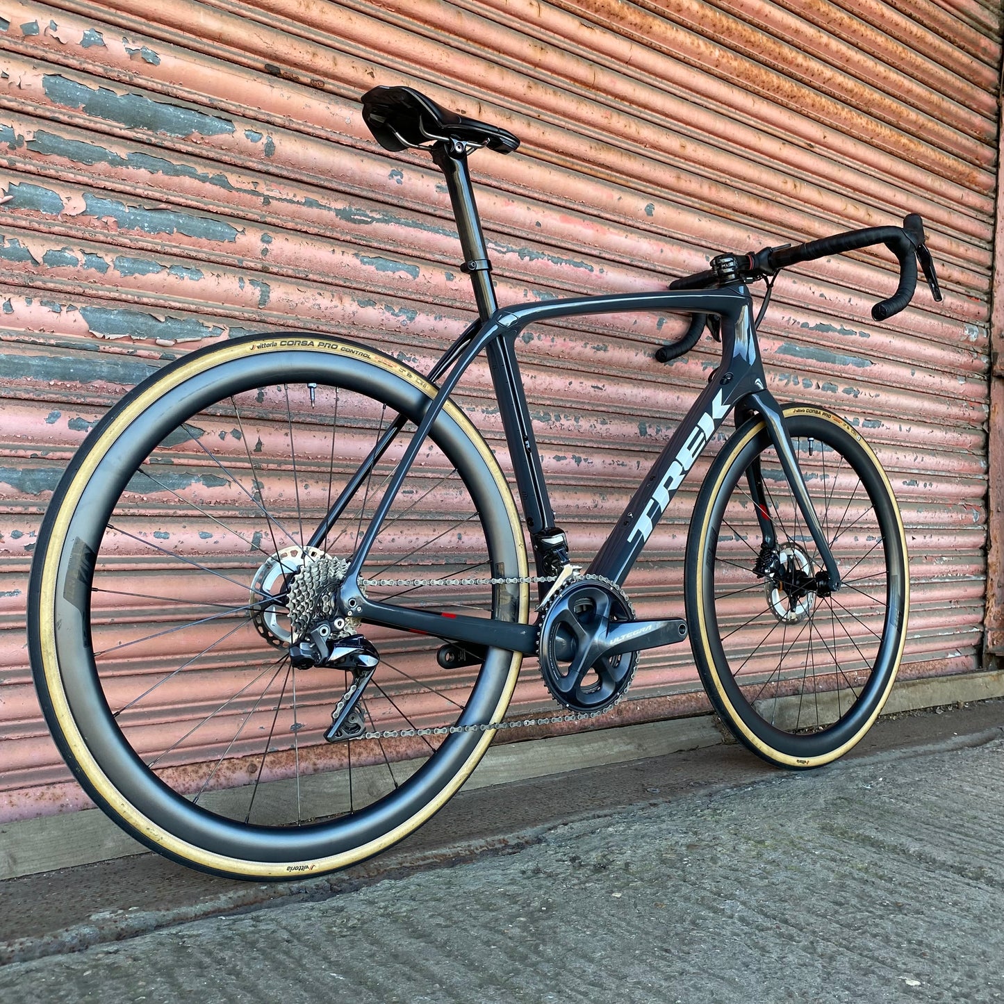 Trek Domane SLR Ultegra Di2 Disc Carbon Endurance Road Bike - 58cm