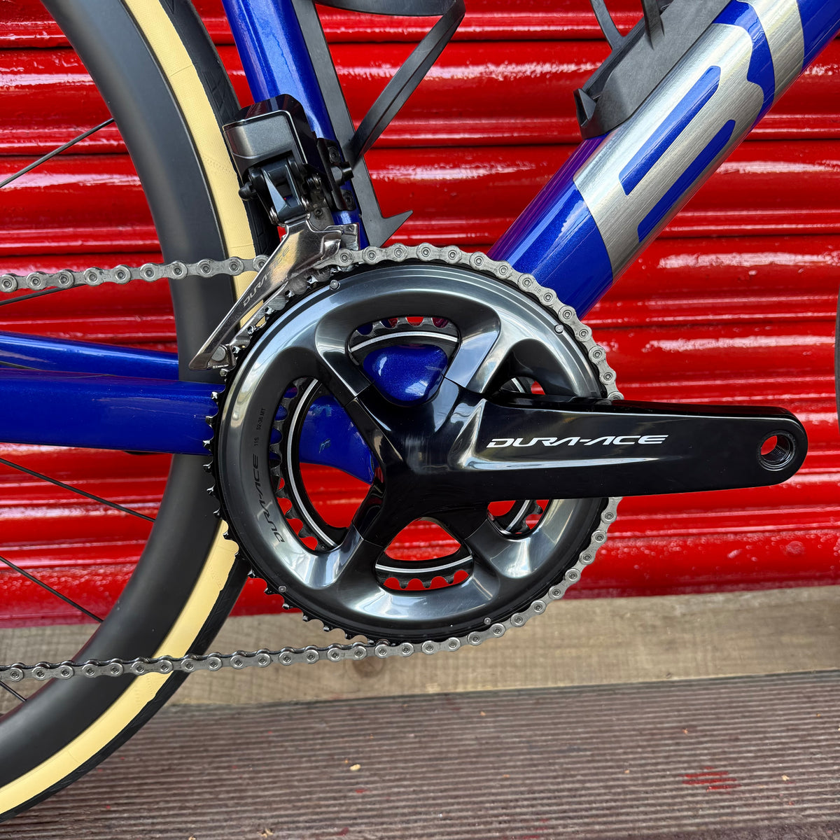BMC Teammachine SLR Dura Ace Di2 Carbon Disc Road Bike - 54cm