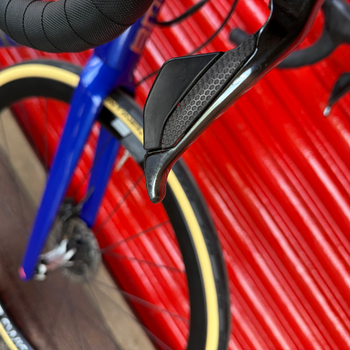 BMC Teammachine SLR Dura Ace Di2 Carbon Disc Road Bike - 54cm