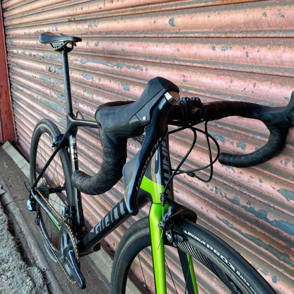 Giant TCR Advanced Pro Ultegra Carbon Road Bike - M/L 56cm