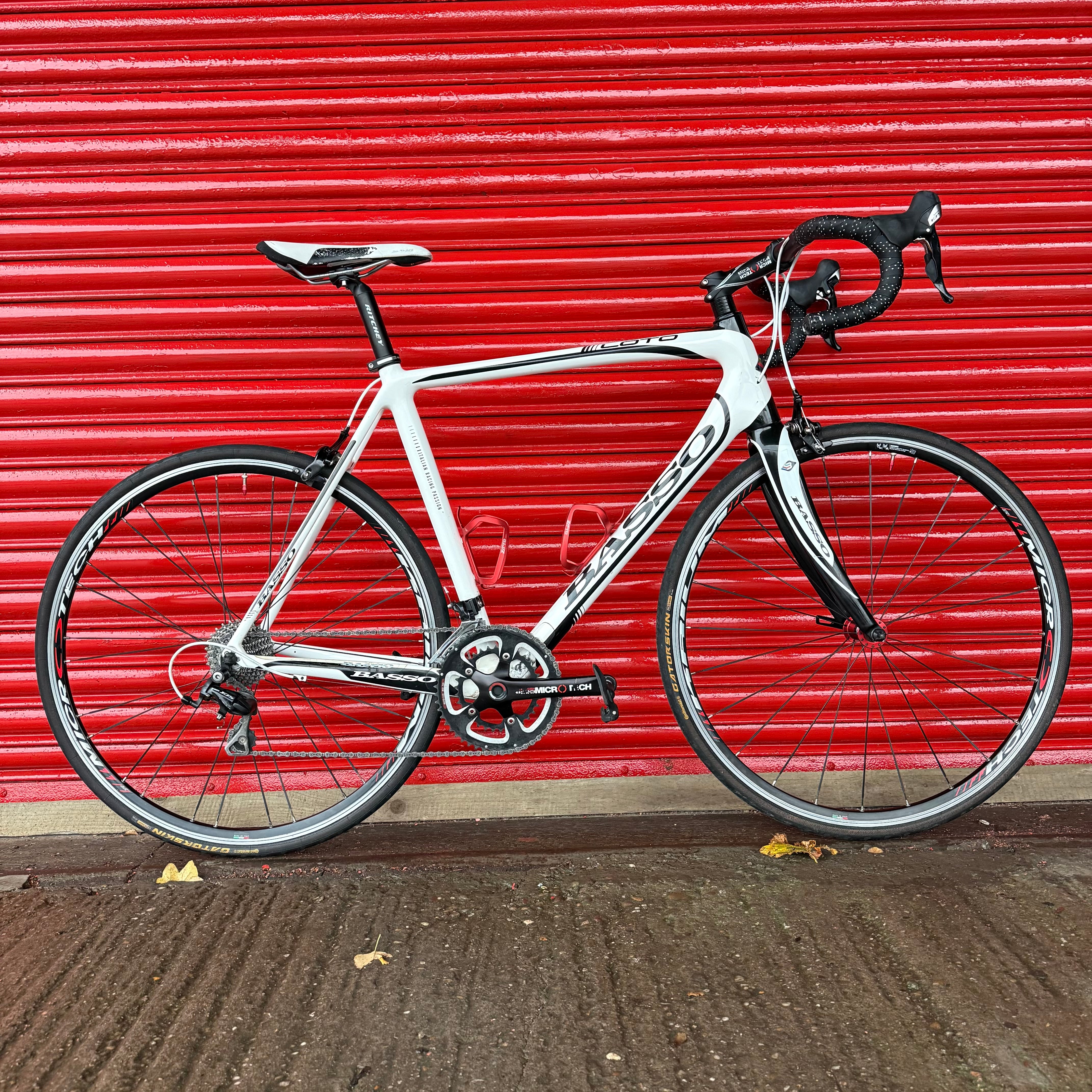 Basso Lotto Shimano 105 Carbon Road Bike - 58cm – Broximo Prestige