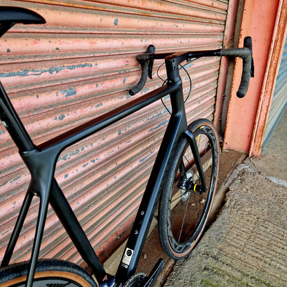 Canyon Ultimate CF SLX Ultegra Di2 Carbon Disc Road Bike - 2XL 61cm