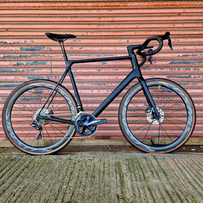 Canyon Ultimate CF SLX Ultegra Di2 Carbon Disc Road Bike - 2XL 61cm