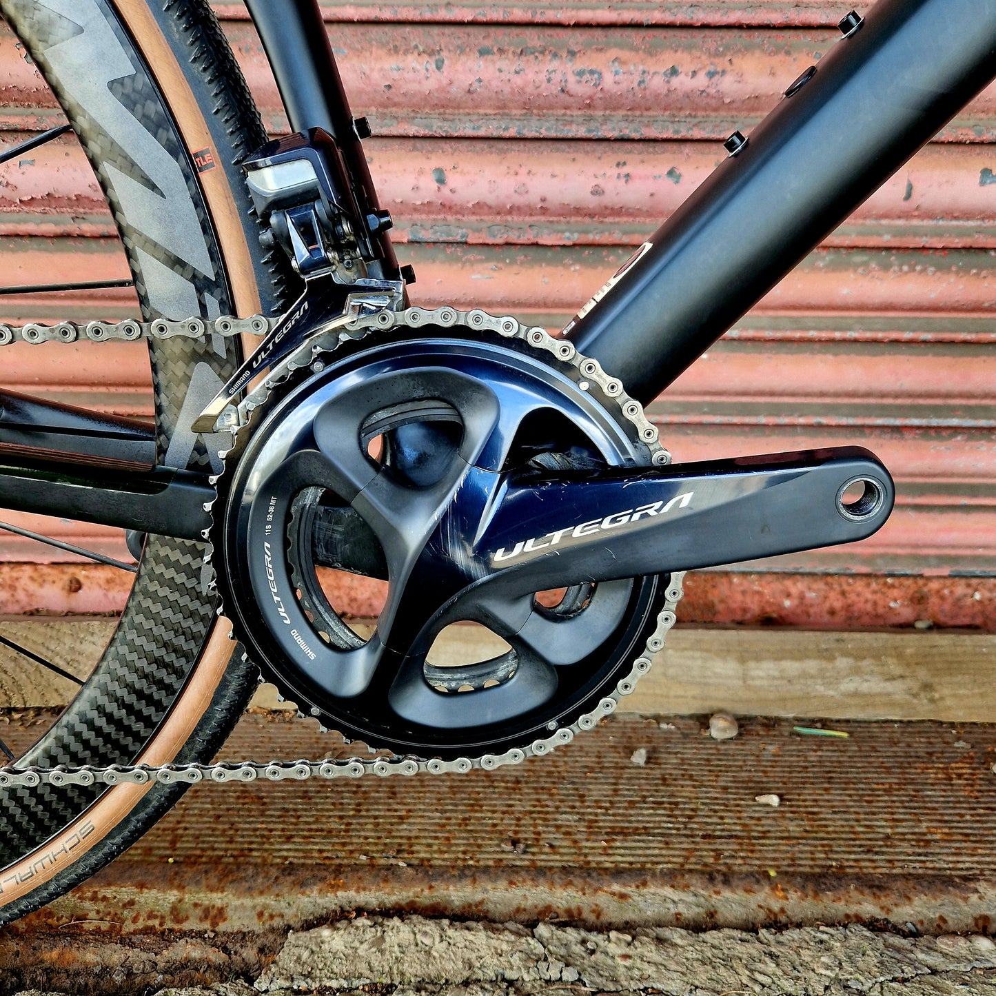Canyon Ultimate CF SLX Ultegra Di2 Carbon Disc Road Bike - 2XL 61cm