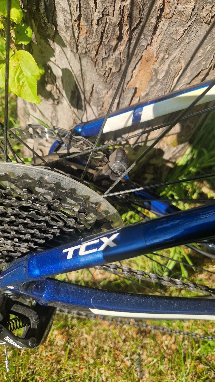 Giant TCX SLR 2 Gravel / Cyclo Cross Bike SRAM Apex Disc Brakes - Size Small