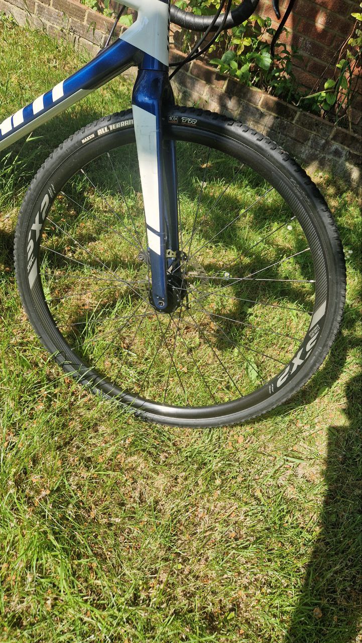 Giant TCX SLR 2 Gravel / Cyclo Cross Bike SRAM Apex Disc Brakes - Size Small