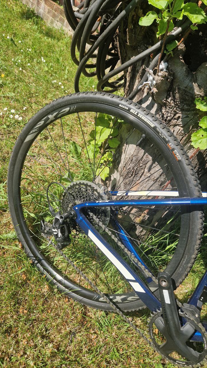 Giant TCX SLR 2 Gravel / Cyclo Cross Bike SRAM Apex Disc Brakes - Size Small