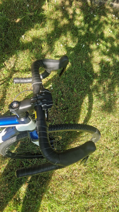 Giant TCX SLR 2 Gravel / Cyclo Cross Bike SRAM Apex Disc Brakes - Size Small