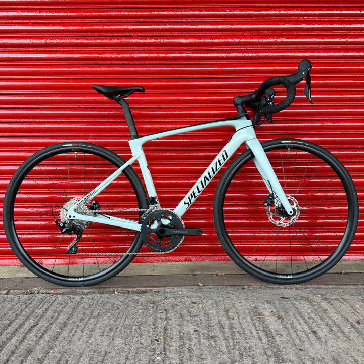 Specialized Roubaix Sport Shimano 105 Carbon Disc Road Bike - 52cm