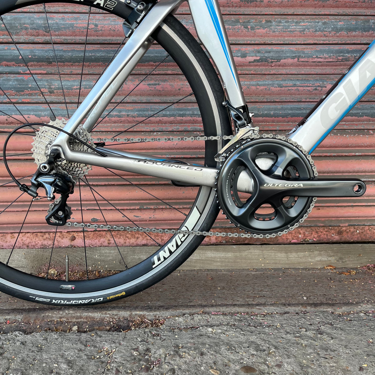 Giant Propel Advanced 2 Ultegra Carbon Aero Road Bike - M 54cm