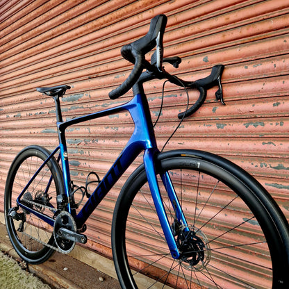 Giant Defy Advanced Pro 1 SRAM Force AXS 12 speed Carbon Endurance Road Bike XL